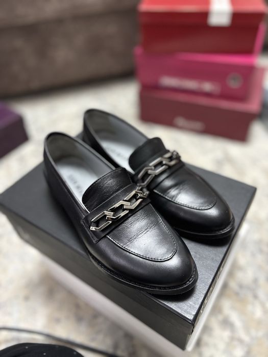 Продам туфли женские кожаные Турция