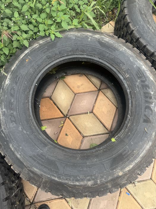 Anvelope camion cap tractor spate