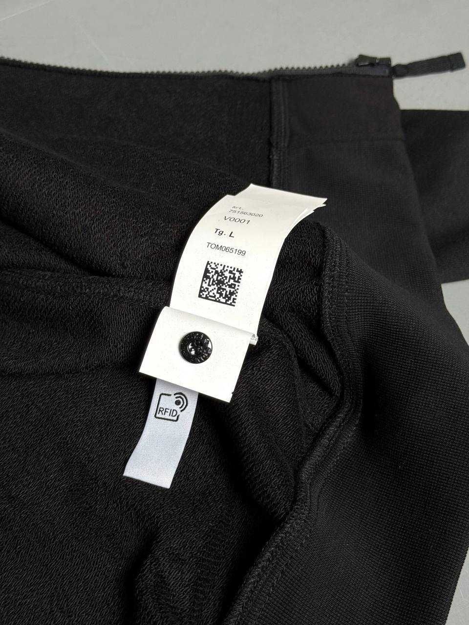 Черен суичър Stone Island