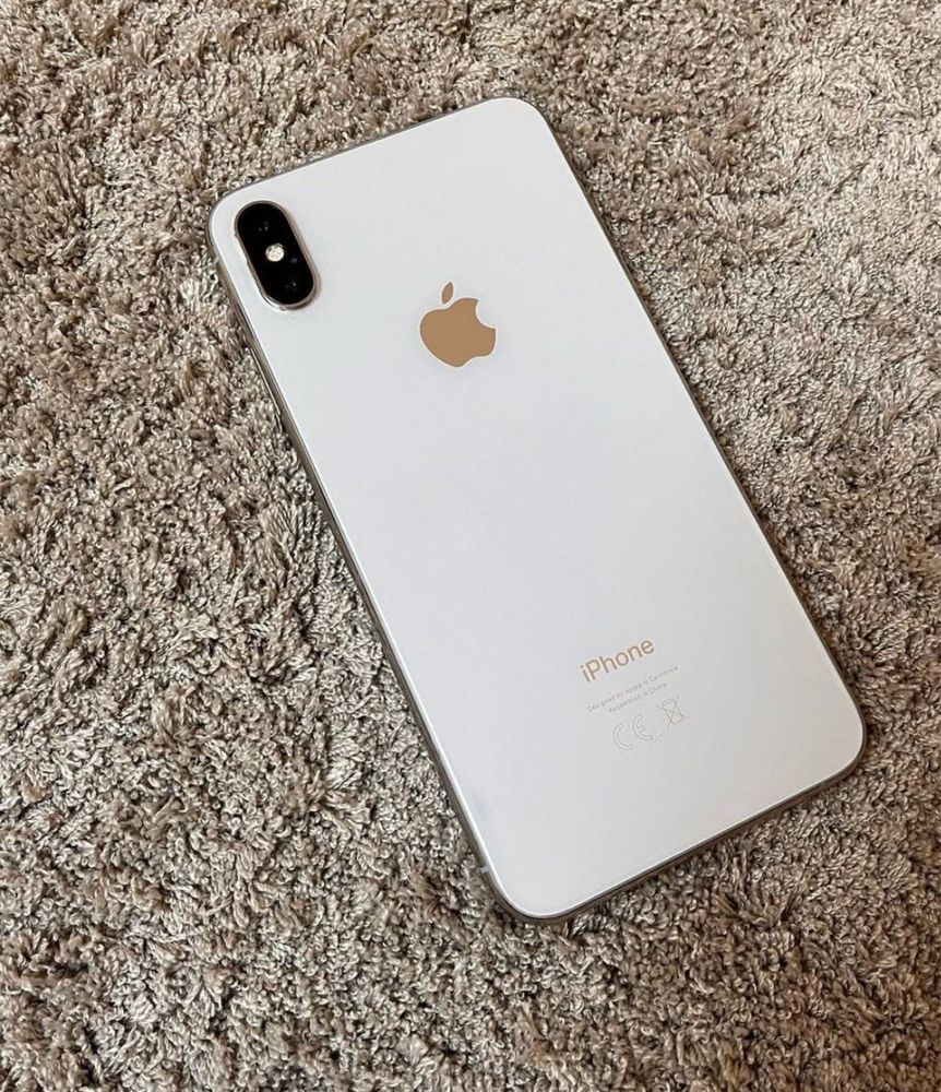 iphone Xs max 64 gb