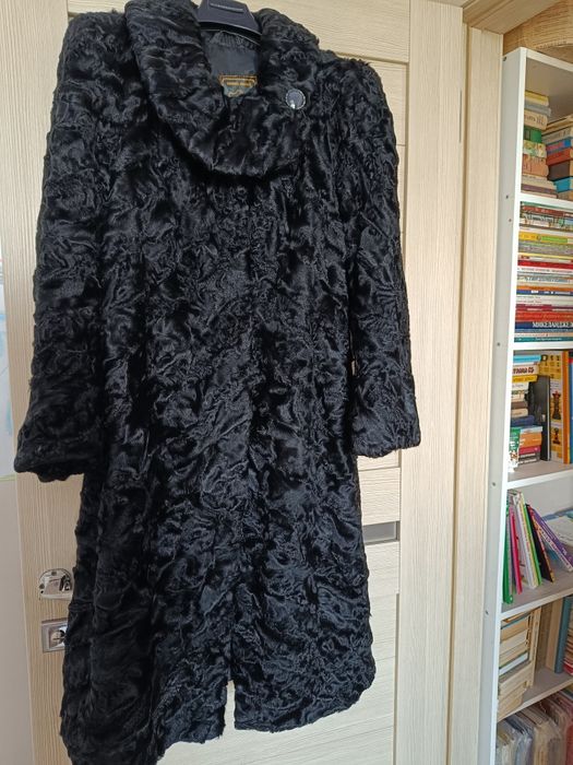 Шуба каракуль 48-50разм