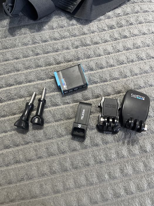 Gopro hero 10 black + accesorii