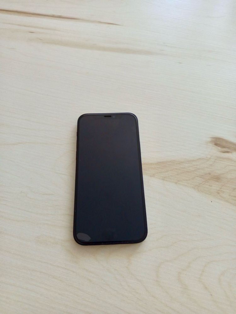 İphone 12 като нов