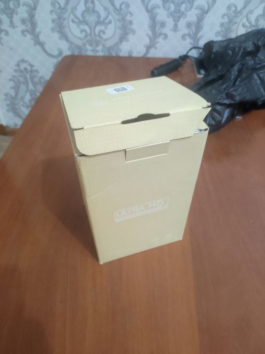 Proyektor, HY300, Kino va Dars oʻtish uchun ixcham proyektor,