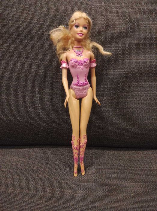 Барби кукли и други