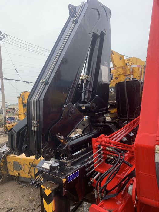 Манипулятор 5 тонналик сотилади