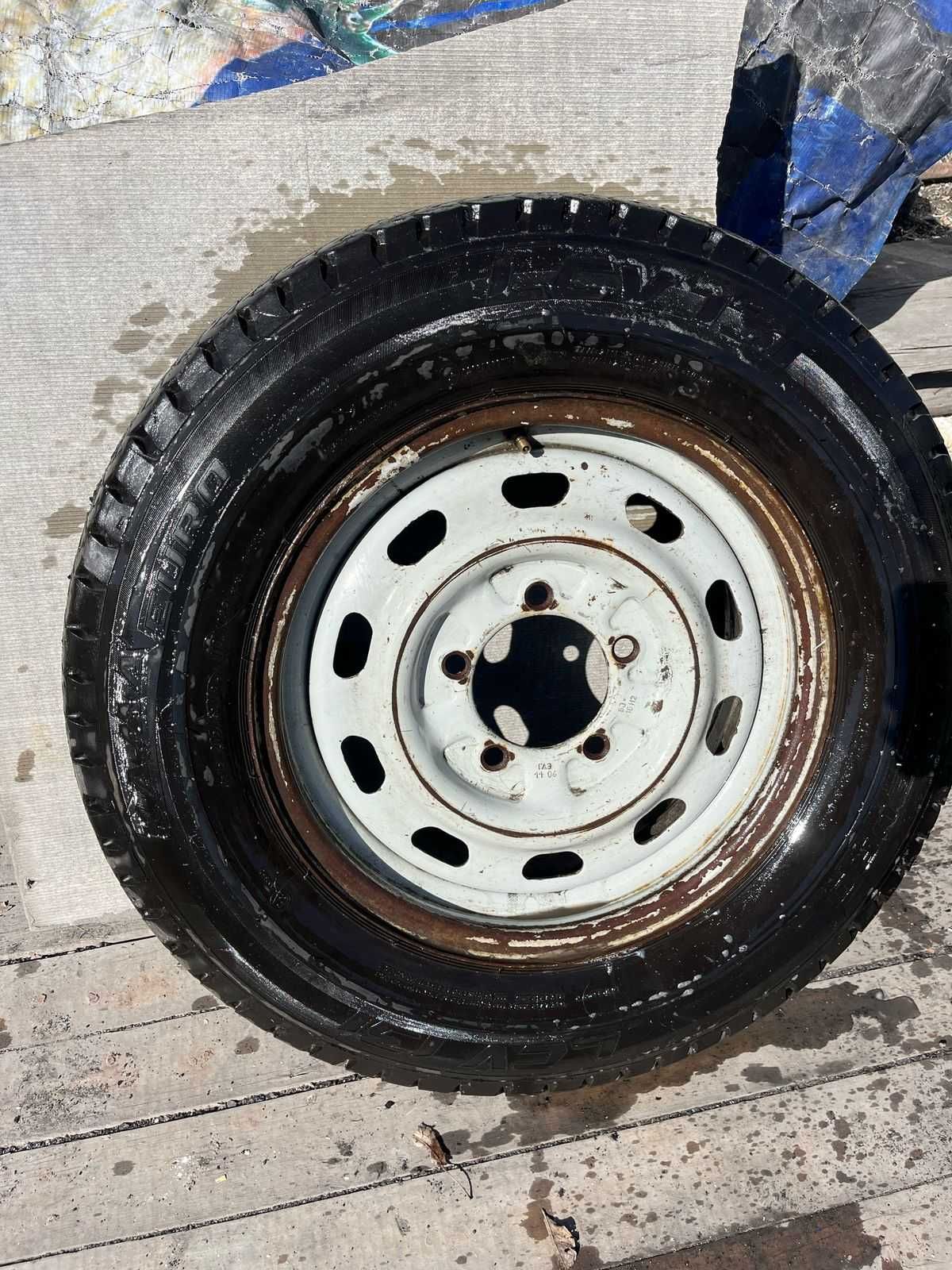 Срочно продам шины