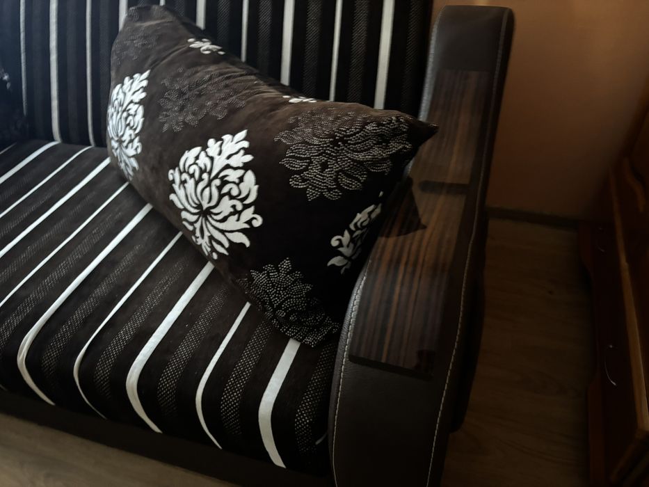 Диван разтегателен