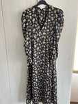 Rochie satinata cu imprimeu floral* Mango