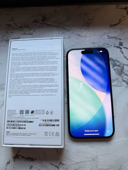 iPhone 15 256GB Black – Много добро състояние