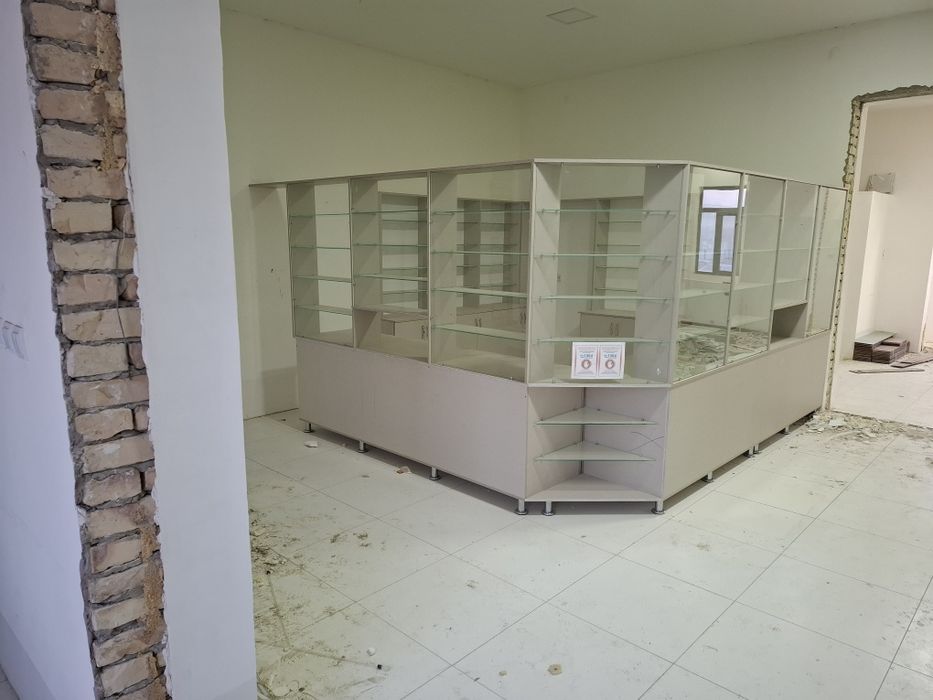 Apteka mebel sotiladi