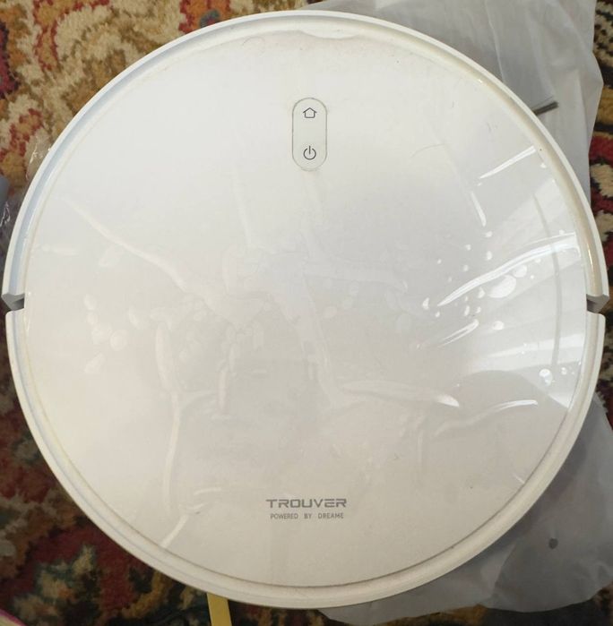 продаю робот-пылесос Dreame