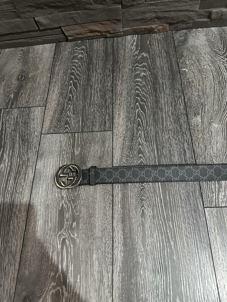 Curea gucci neagra
