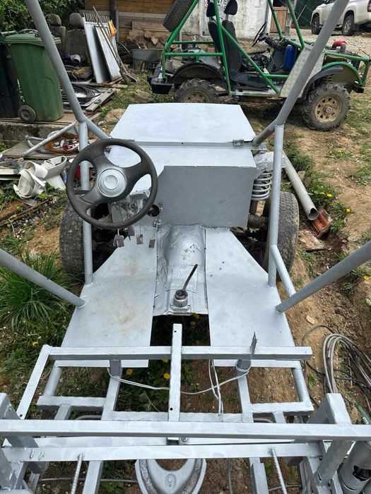 Vând buggy ! 1.4.i
