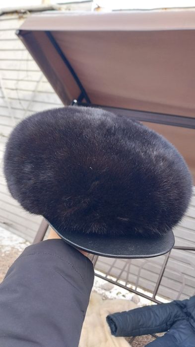 Продам норковую шапку