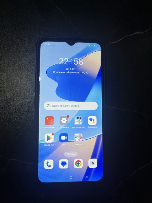 Продам телефон OPPO A16