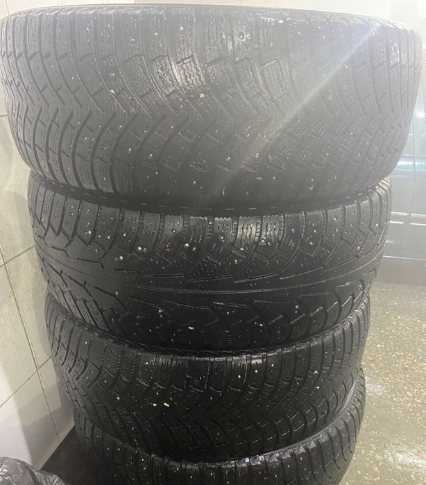 Продам шипы 265/65/17