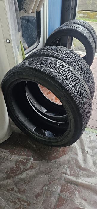 Cauciucuri  de iarna nexen R 20