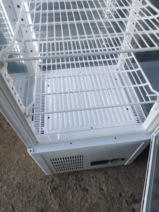 Хладилна витрина GGG