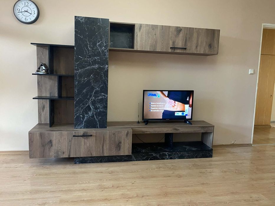 Секция черен мрамор