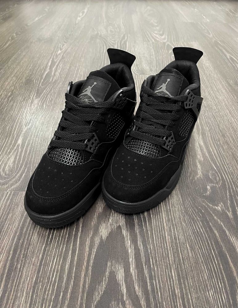 Adidasi Jordan 4 Retro Black Cat