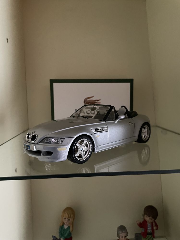 Колекционерска количка BMW Z3 1/18