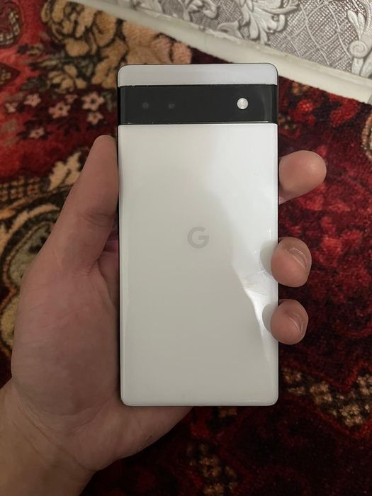 Google Pixel 6a.