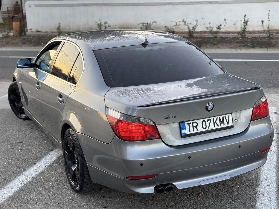 Vand bmw E60 3.0 diesel An 2006 Cutie automata