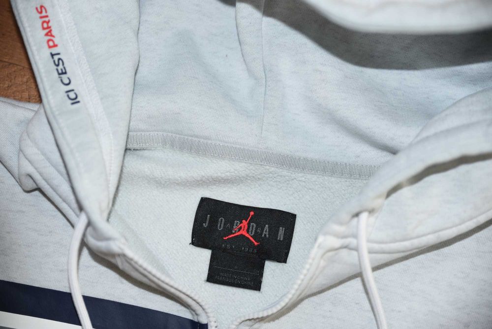 PSG Air Jordan, оригинално горнище качулка, размер S.