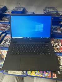 Laptop ultraportabil Dell Latitude 3410 14 inch Full HD 8 ram  512 ssd