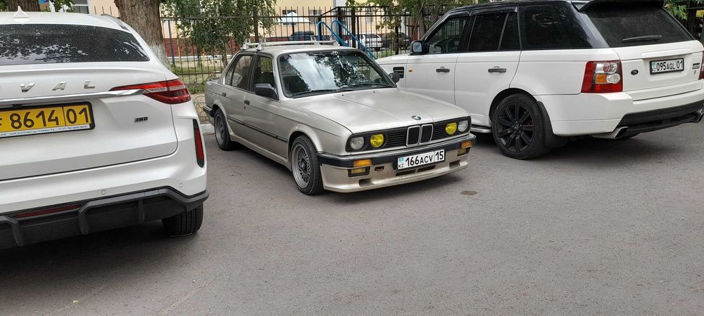 Продам bmw e30 1987 года