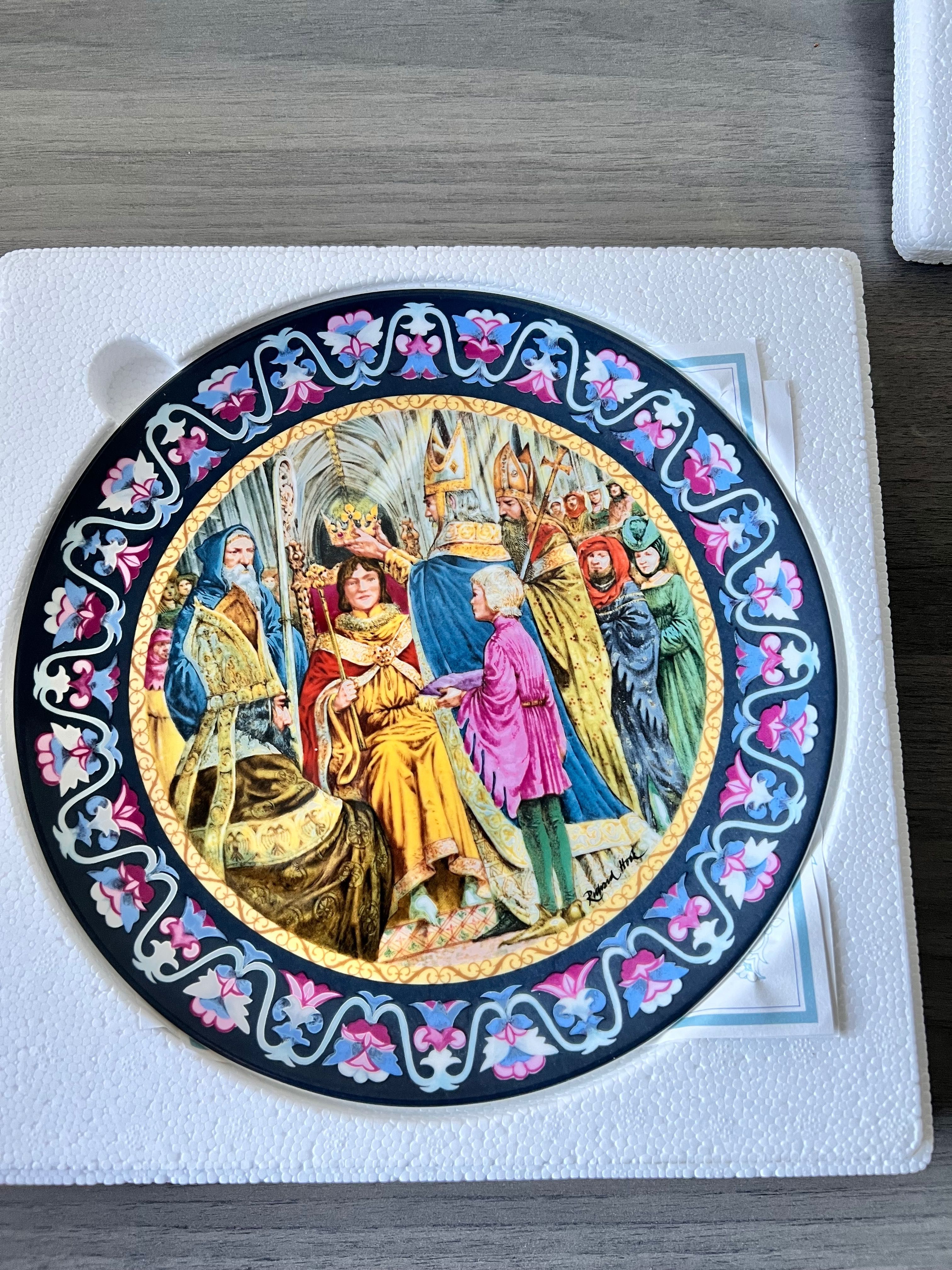 Wedgwood Декоративни чинии