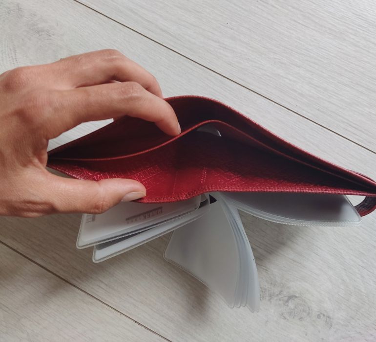 Нов Дамски портфейл Petek