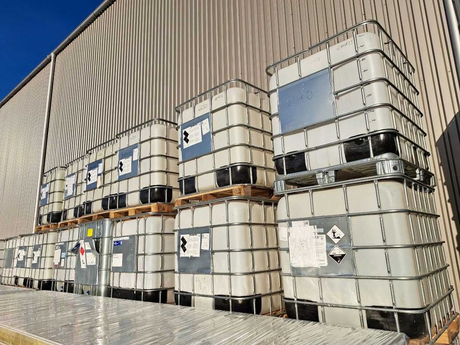 Bazine / Rezervoare 1000 litri (1 tonă)  – stare excelentă