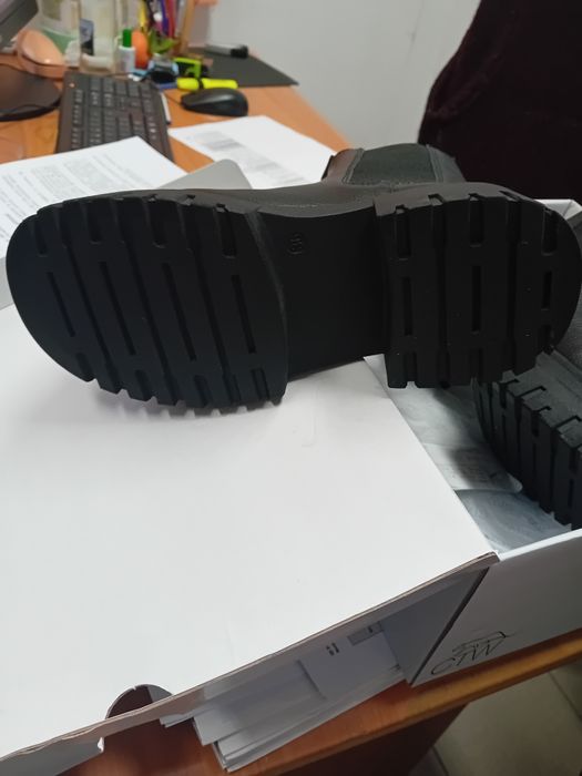 Ghete dama noi mărimea 36 negru