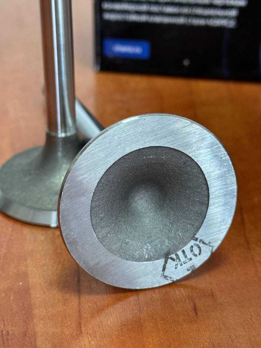 Комплект клапанов впускных 402, сотка 4216,