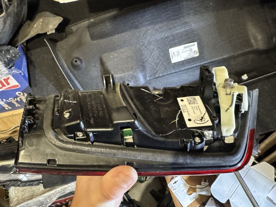 Десни стопове за BMW g20