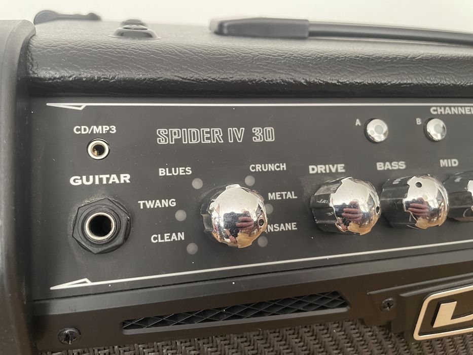 Усилвател за електрическа китара Line 6