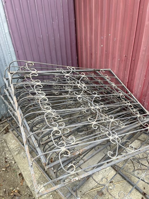 Продаются оконные решетки