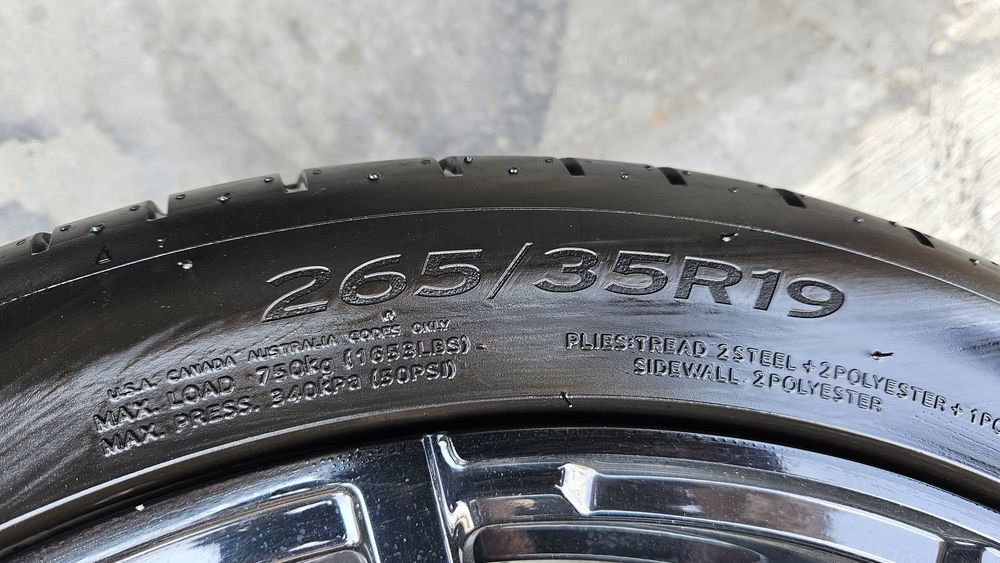 Jante R19 doua marimi Bmw Seria 5,3,1 distanta prezoane 5 x 120