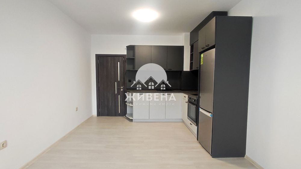 Продава обзаведен панелен 3-стаен апартамент, кв.Трошево, 60 кв.м