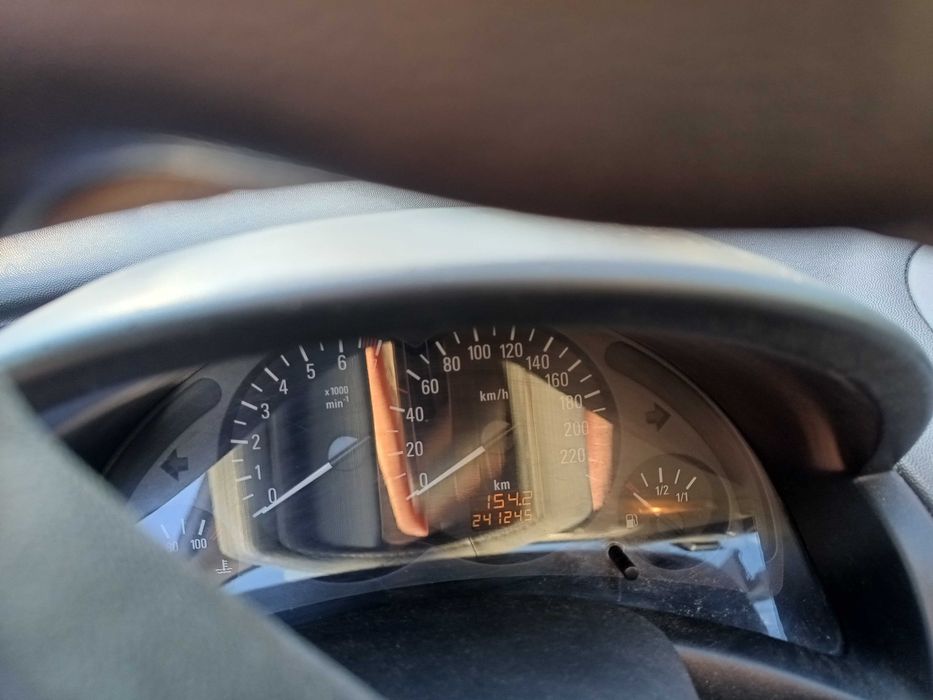 Opel CORSA  c 2005