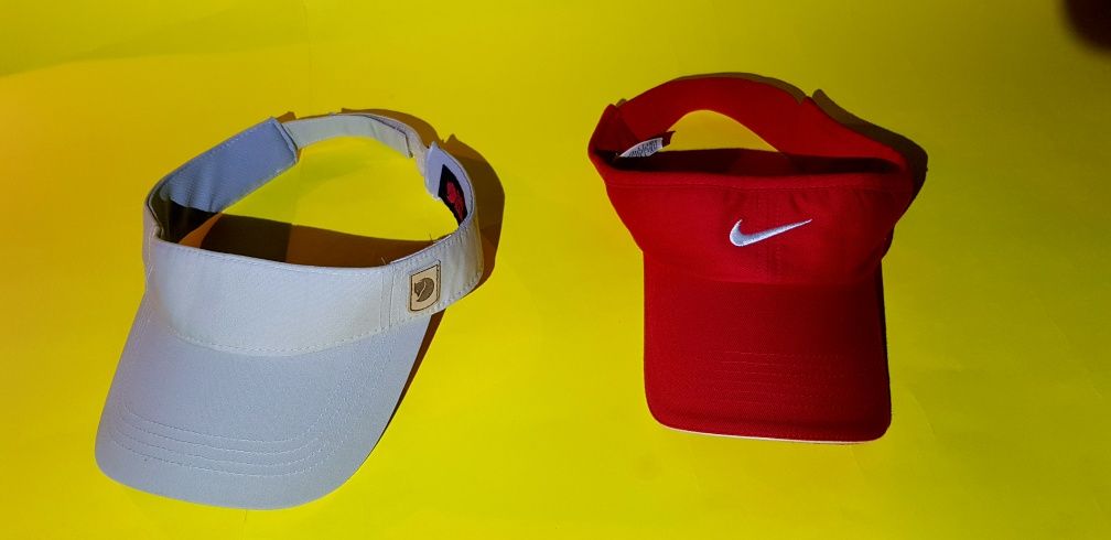 козирка.  FJALL RAVEN.  Nike Dri-fit