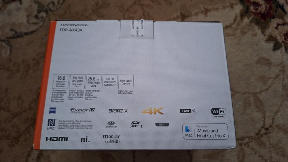 Camera video sony ax43a profesional+carduri si incarcator cu cabluri
