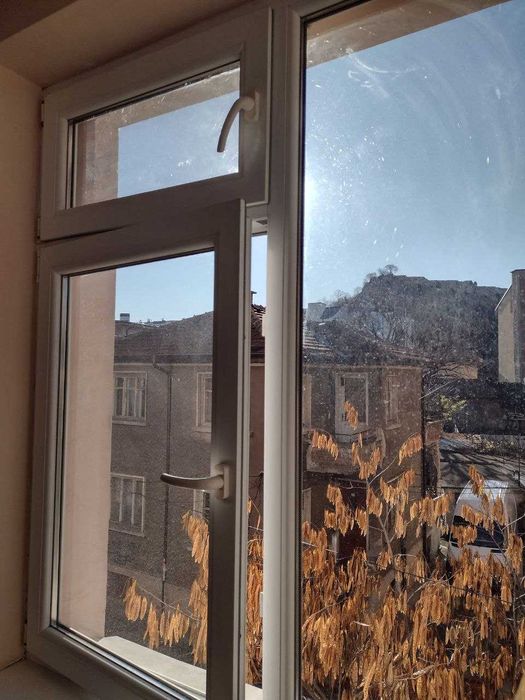 ПВЦ дограма и Комарницки+первази