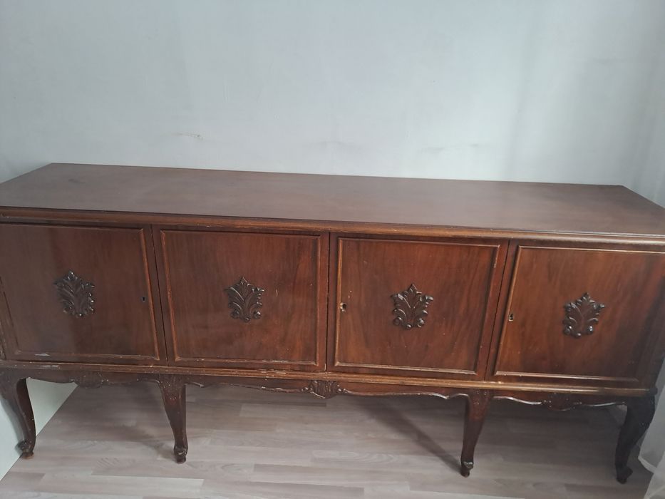 Мебель из чистого дерева