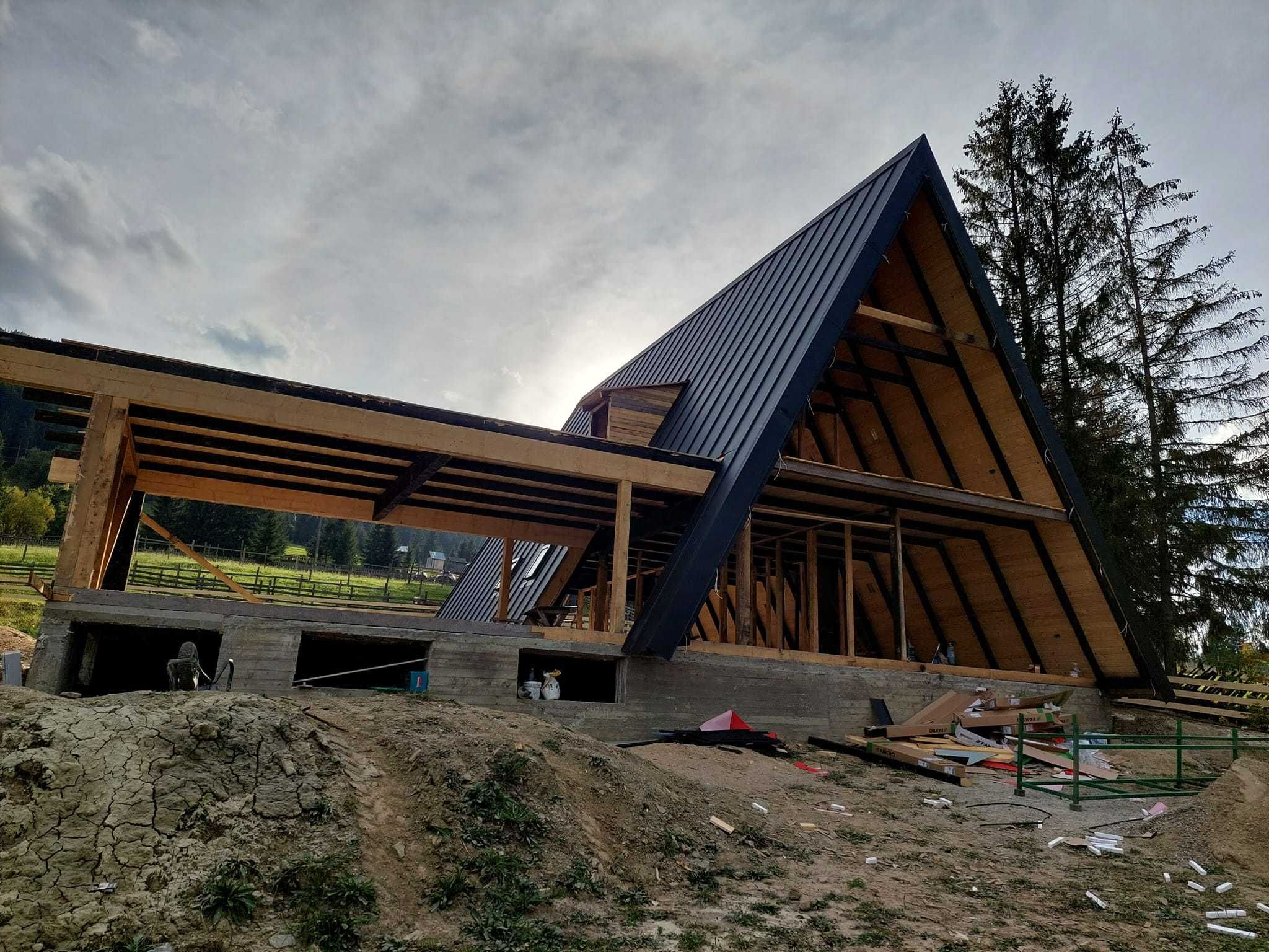Cabana A Frame si casa din structura de lemn de vanzare