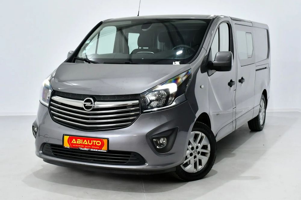Opel Vivaro Opel Vivaro 4+1 locuri , Usi culisante pe ambele parti