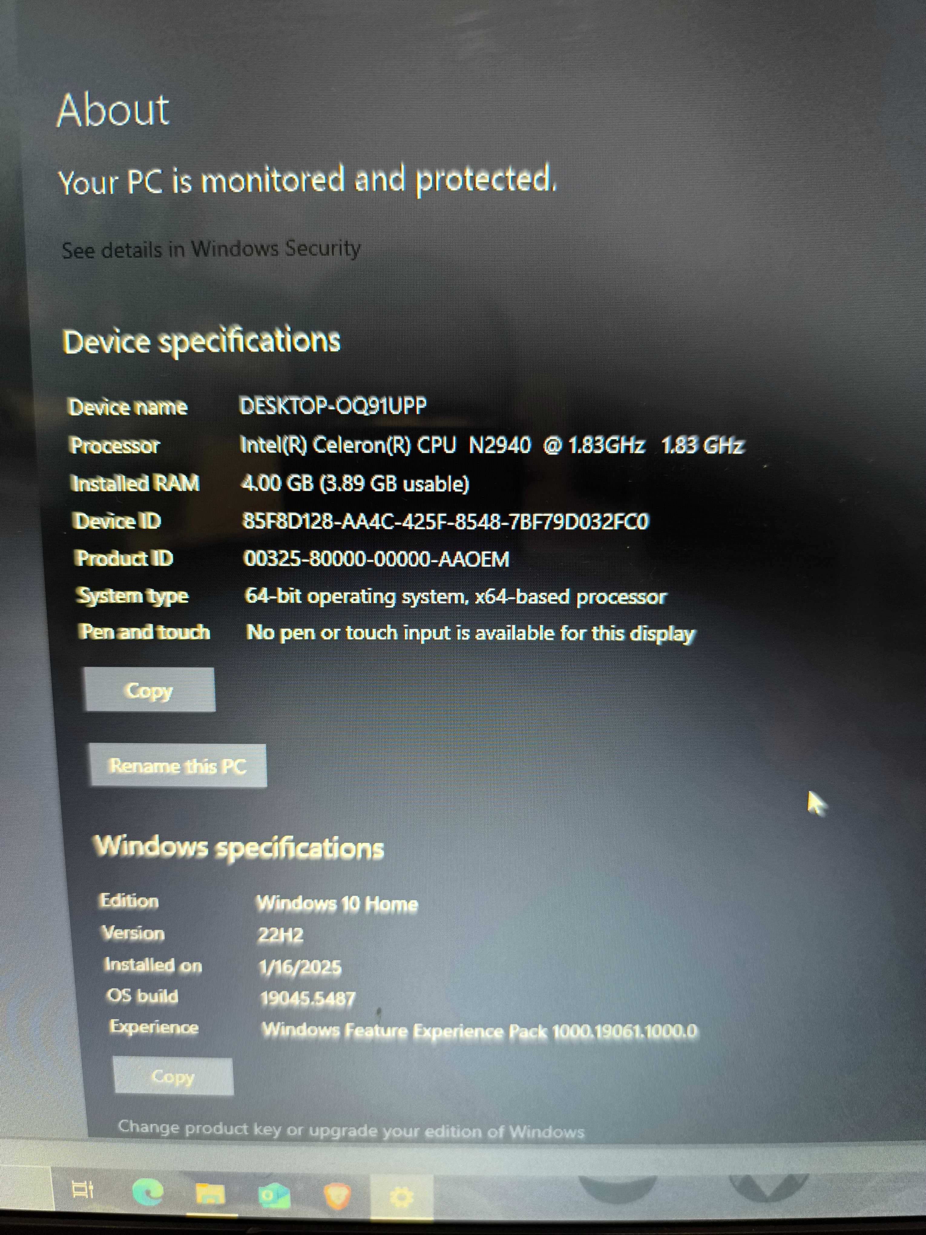 Лаптоп Acer Celeron