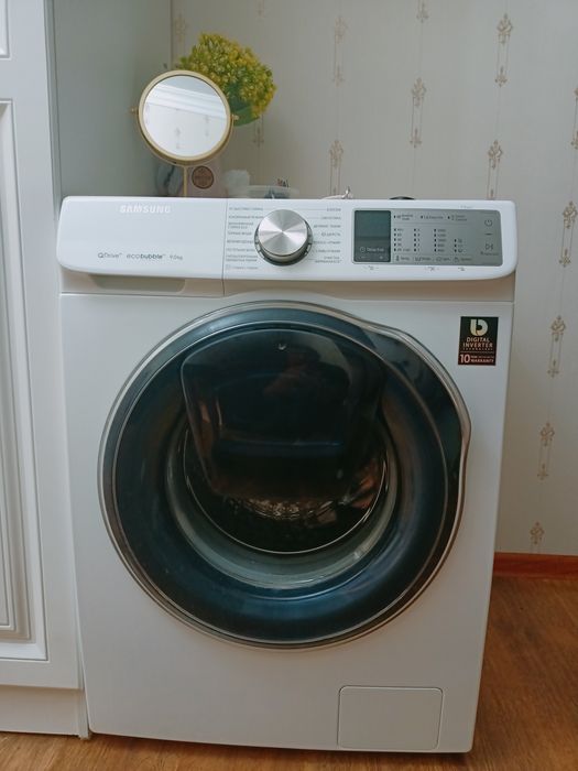 Продается стиральная машина